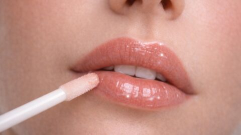 Applying Clear Lip Gloss on Natural Lips